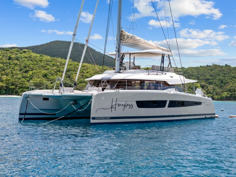 Luxury Yacht rental with or without captain Fountaine Pajot British Virgin Islands (BVI)