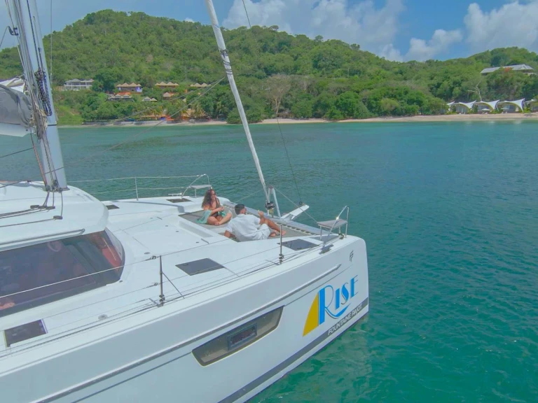 Luxury Yacht for rent Grenada at the best price