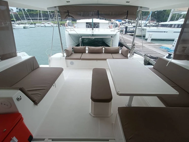 Catamaran rental in Mai Khao - Bali Bali 4.5