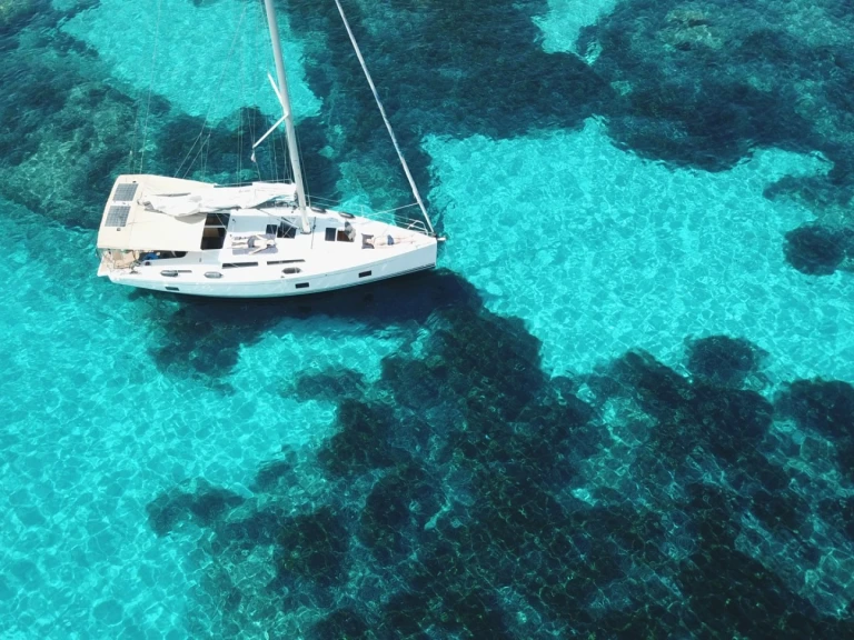 Hanse Hanse 418 charter bareboat or captained in  Marigot