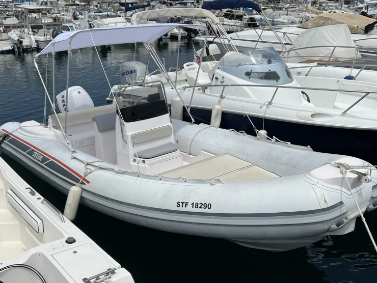 RIB rental in Les Issambres - Selva Evolution D.640