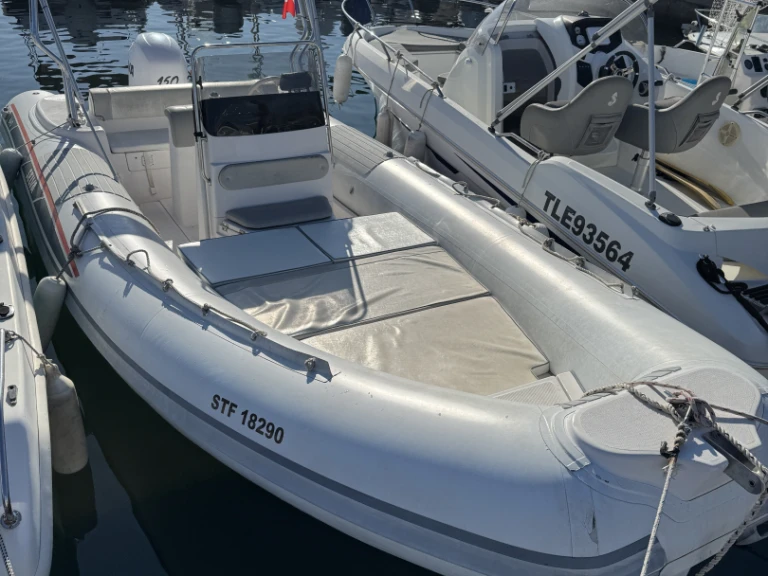 Bareboat Rental RIB Selva with a boat licence