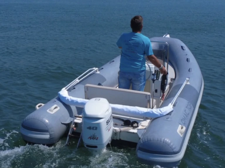 Yacht charter La Spezia cheap Lomac 500