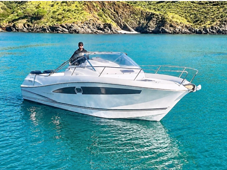 Boat rental Jeanneau Cap Camarat 8.5 WA in Cerbère on Samboat