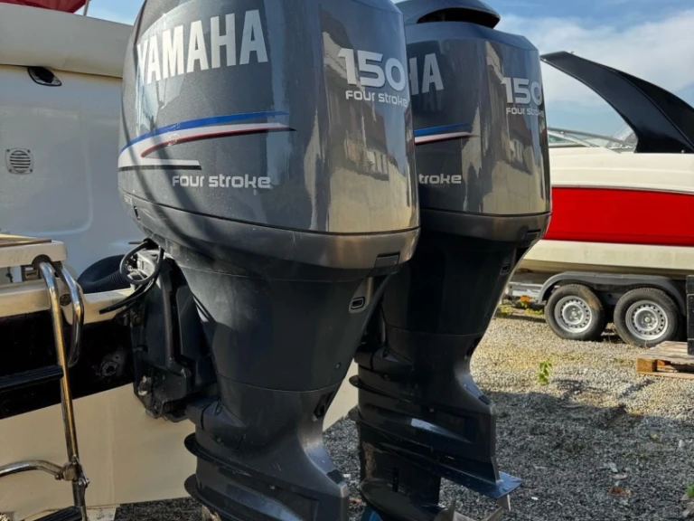 Motorboat for rent Tribunj at the best price