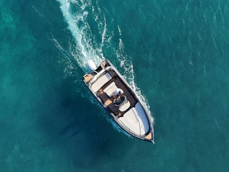 Boat rental Poseidon Black Edition in Mílos on Samboat