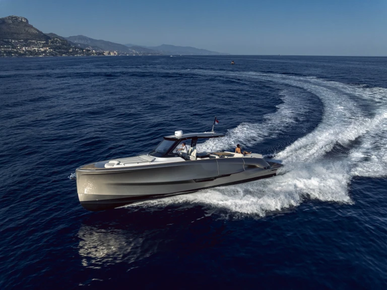 Motorboat rental in Monaco - Solaris Power Solaris Power Open 44