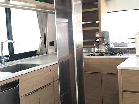 Rent a Lagoon Lagoon 46 Eden Island