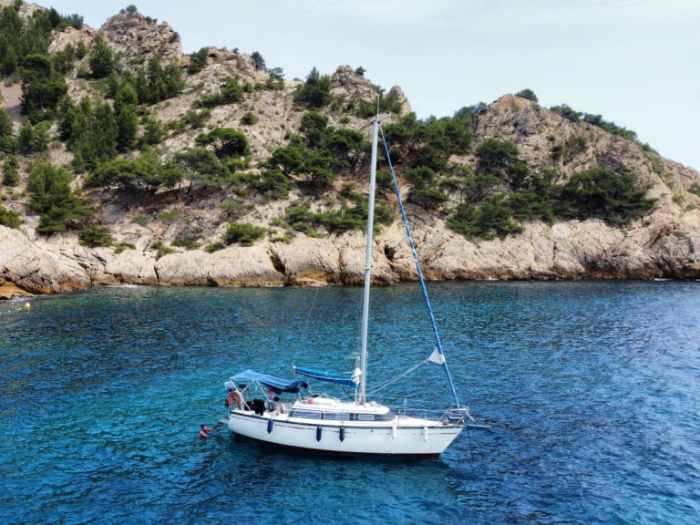 Sailboat rental in Marseille - Dufour Dufour 2008