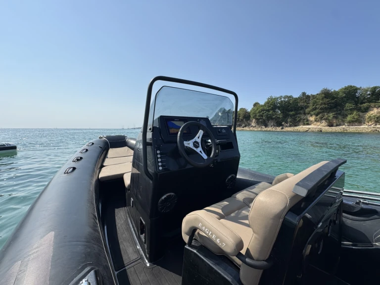 RIB rental in La Forêt-Fouesnant - Brig Eagle 670