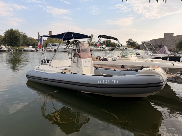 Yacht charter Metz cheap King 490
