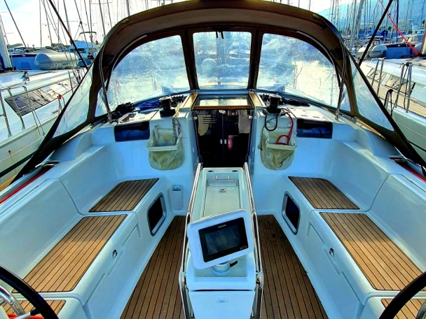 Jeanneau Sun Odyssey 449 charter bareboat or captained in  Piso Livadi
