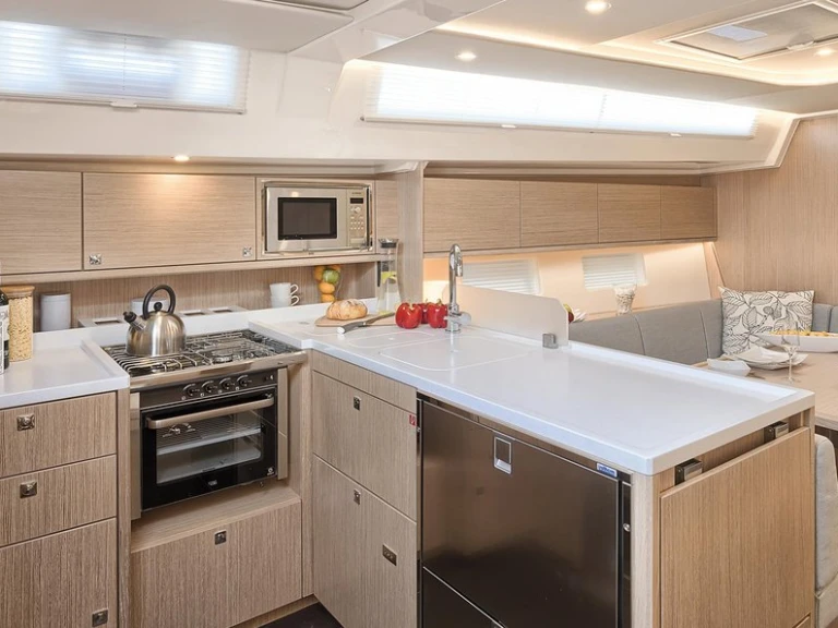 Bareboat Rental Sailboat Bavaria with a boat licence