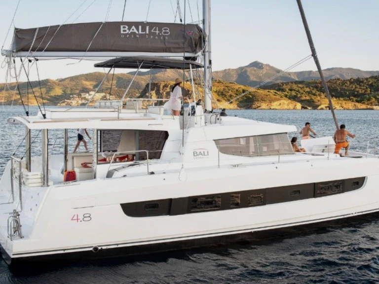 Rent a Bali Bali 4.8 Nikiána