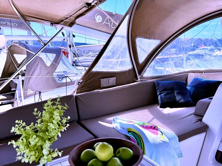 Sailboat rental in Piso Livadi - Jeanneau Jeanneau 54