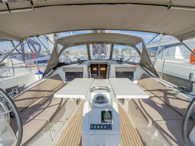 Jeanneau Sun Odyssey 410 charter bareboat or captained in  Préveza