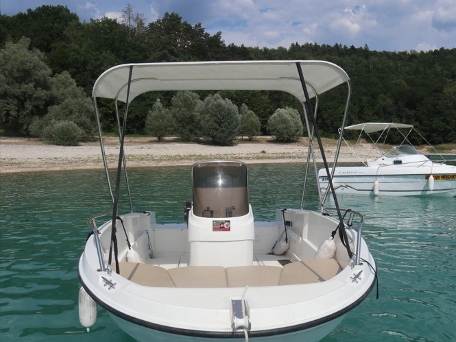 Boat rental Karnic 480 in Maisod on Samboat