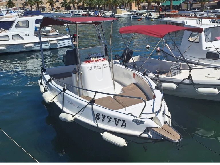 Motorboat for rent Vela Luka at the best price