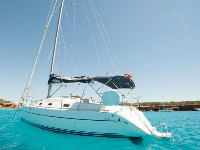 Yacht charter Sant Antoni de Portmany cheap Endurance 35