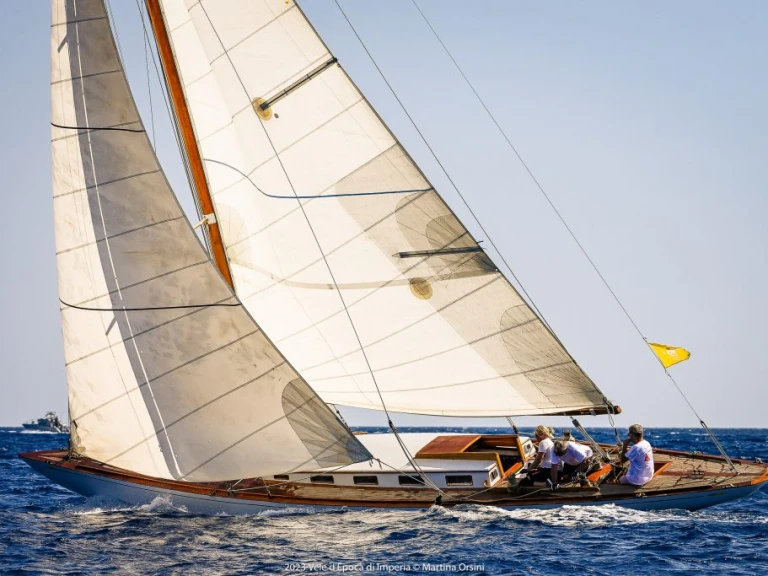 Sailboat rental with or without captain William Fife & Sons, Fairlie Porquerolles