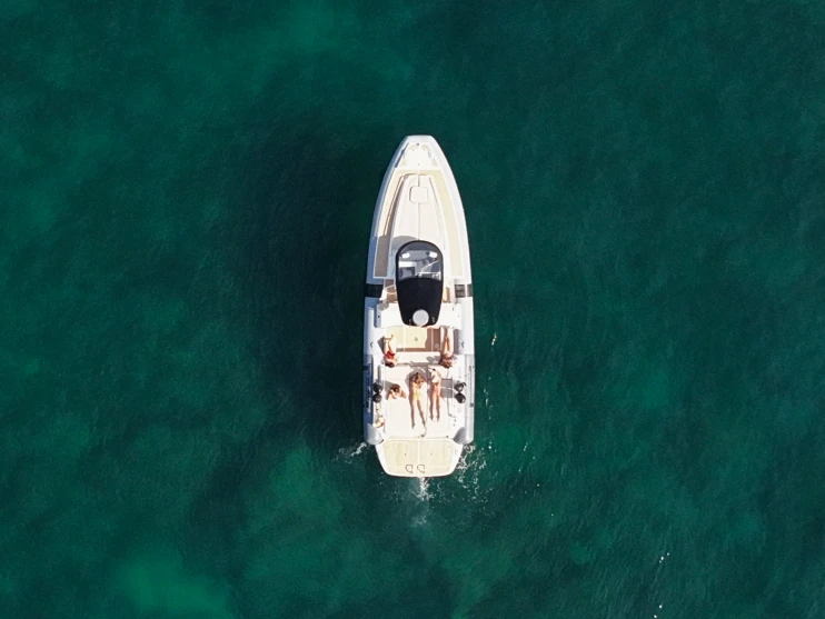 Boat rental Pirelli PZero 1100 Cabin in Puerto De Barbate on Samboat
