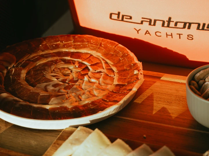Luxury Yacht rental in Puerto De Barbate - De Antonio D50 Coupe