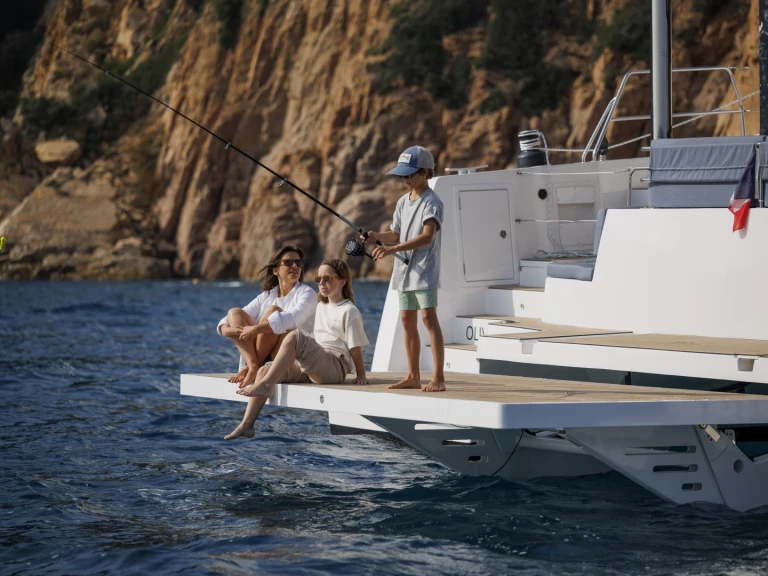 Catamaran for rent Saint-Mandrier-sur-Mer at the best price