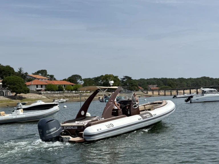 Yacht charter Arcachon cheap W9