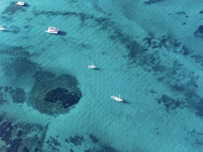 Sailboat for rent Porto San Paolo at the best price