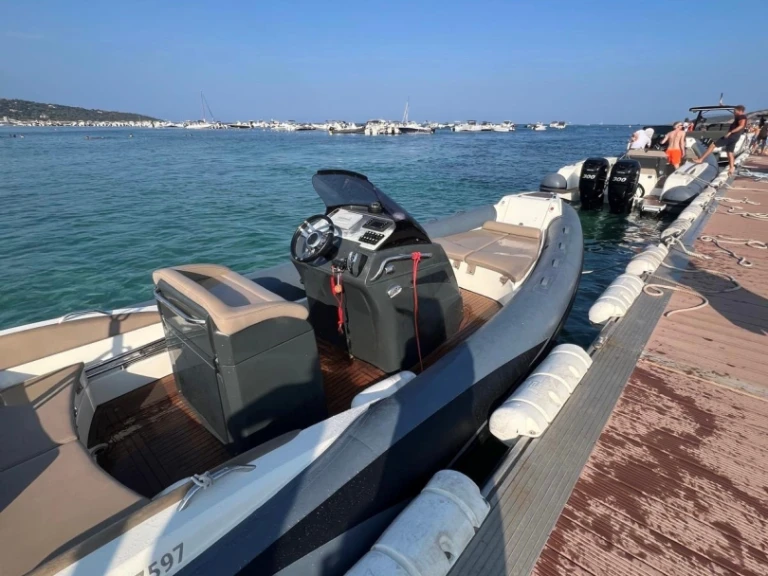 RIB rental with or without captain Lomac Golfe de Pinarellu