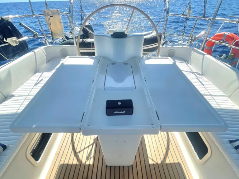 Rent a Bénéteau gib sea 472 Santa Pola