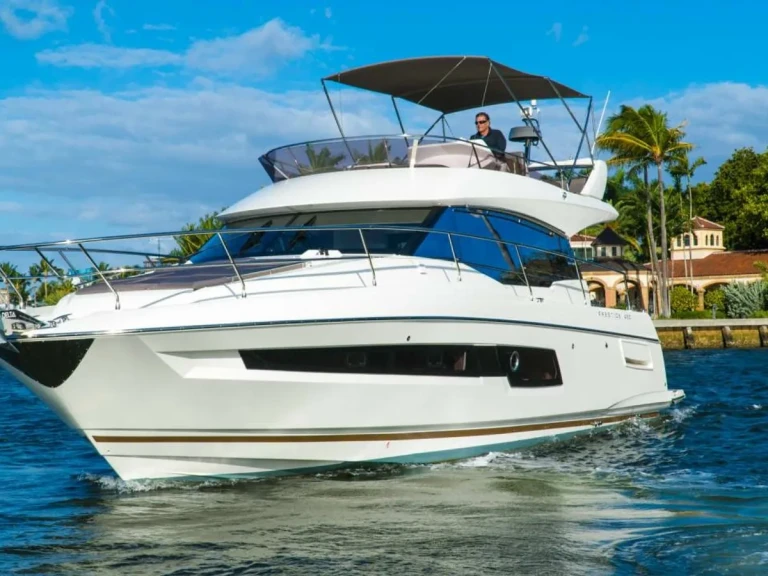 Rent a Sunseeker Manhattan 56 Zanzibar