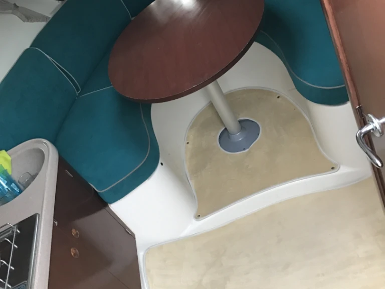 Motorboat for rent Hyères at the best price