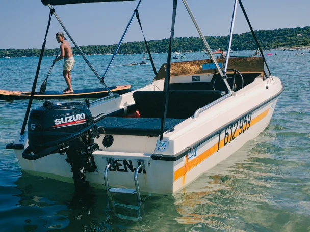 Corm Thunder charter bareboat or captained in  La Capte