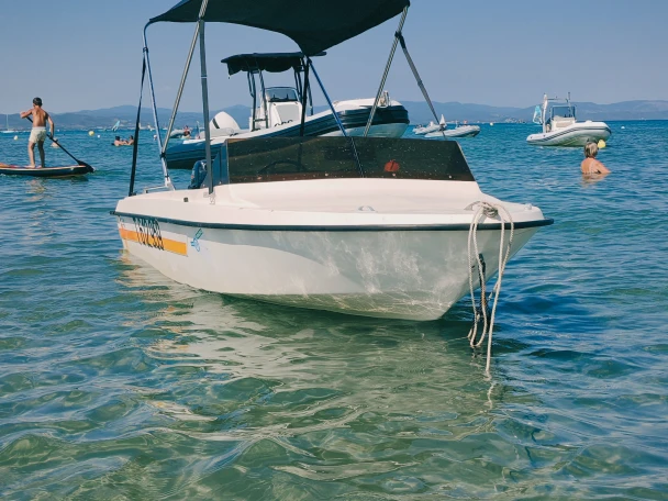 Corm Thunder in La Capte on SamBoat