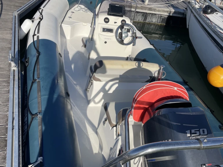 Rent a Bombard Sunrider 650 La Rochelle