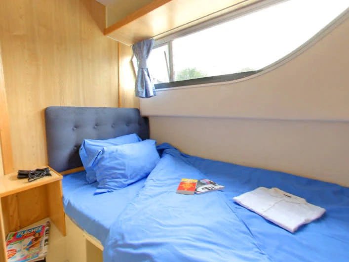 Rent a Le Boat Salsa B Saint-Gilles du Gard