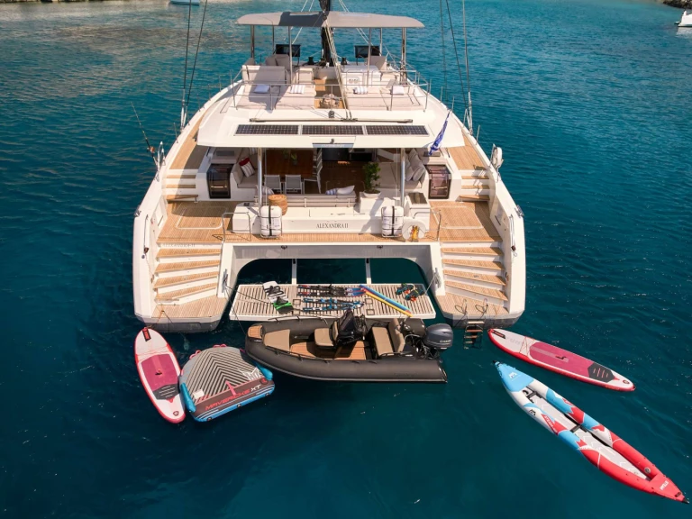 Bareboat Rental Luxury Yacht Fountaine Pajot with a boat licence