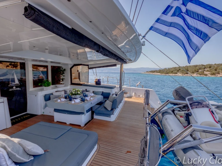 Luxury Yacht rental with or without captain Lagoon Santorini (Island)