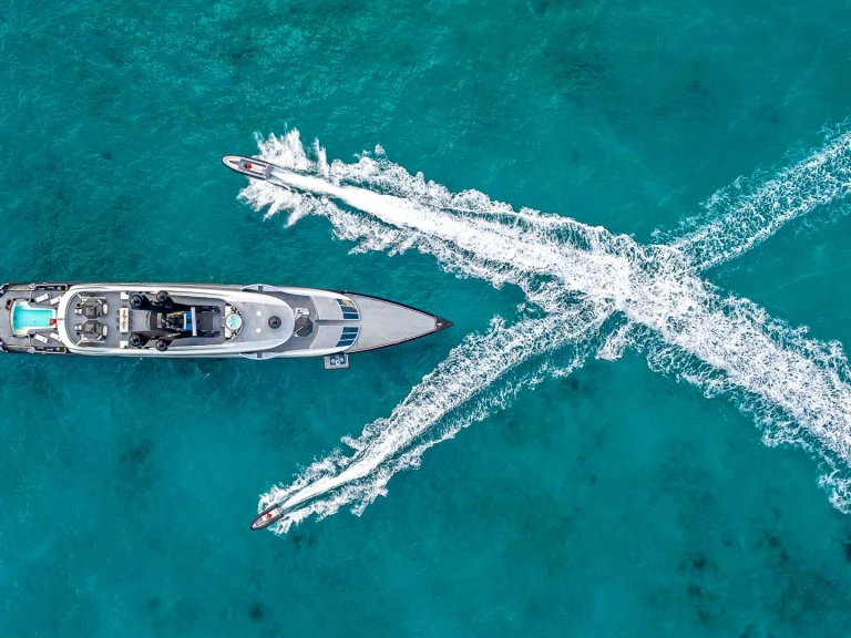 ISA, RODRIGUEZ GROUP ITALY OKTO in Naples on SamBoat