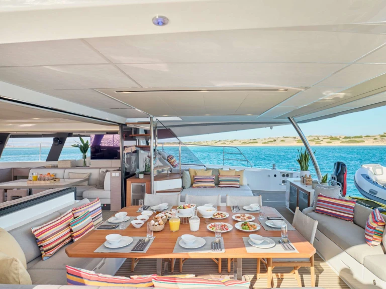 Fountaine Pajot ALENA in Athens on SamBoat
