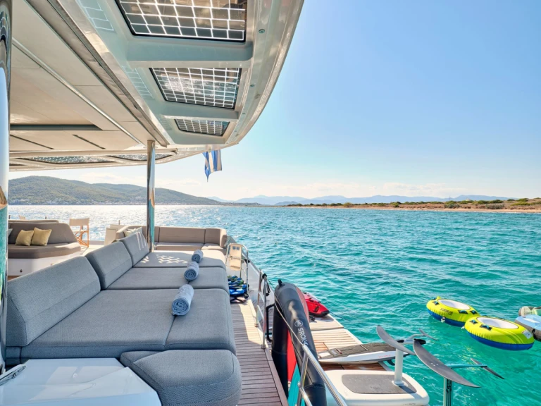 Luxury Yacht rental with or without captain Fountaine Pajot Athens