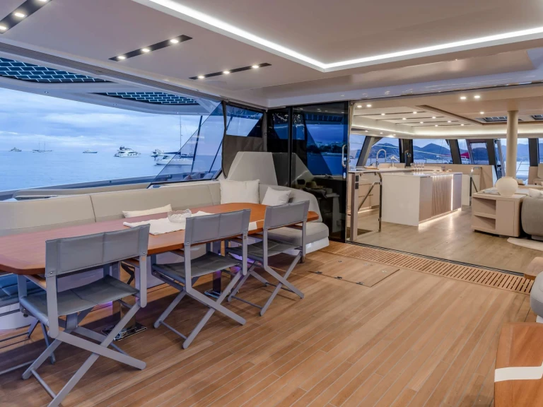 Fountaine Pajot SERENISSIMA III in Athens on SamBoat