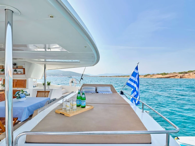 Yacht charter Athens cheap HIGH FIVE