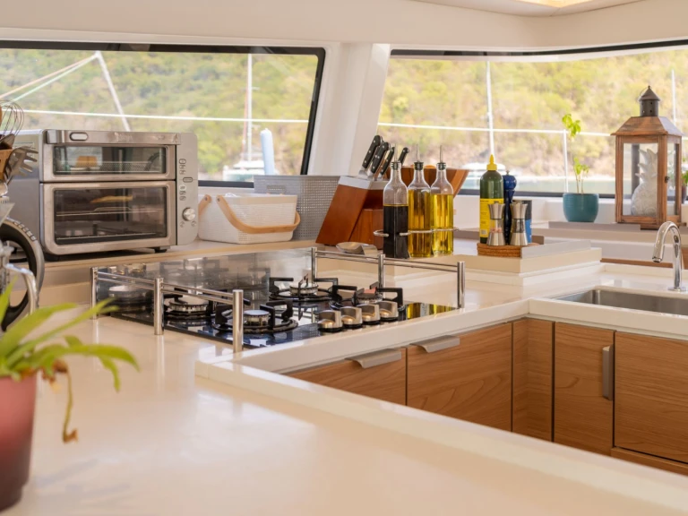 Luxury Yacht for rent British Virgin Islands (BVI) at the best price
