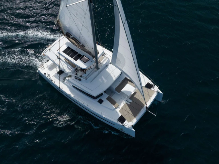 Boat rental Bali ATLAS in British Virgin Islands (BVI) on Samboat