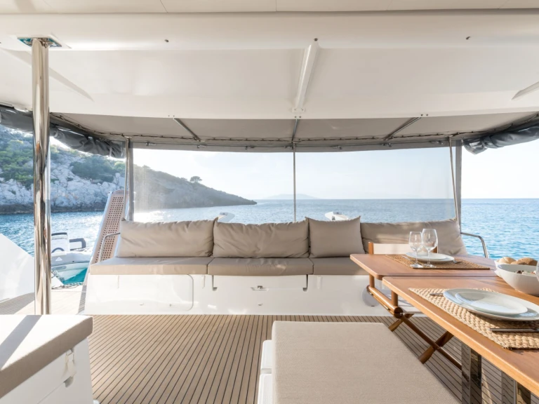 Boat rental Fountaine Pajot PI 2 in Athens on Samboat