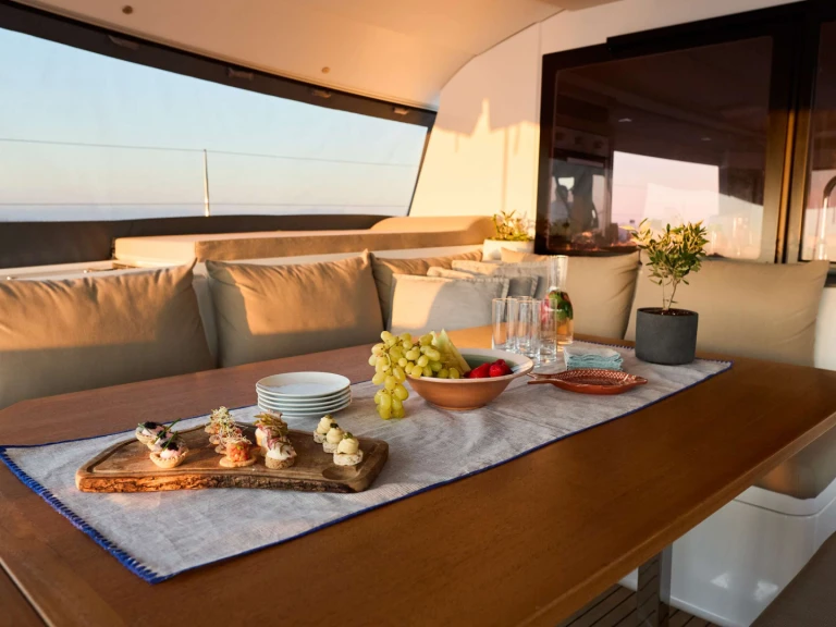 Bareboat Rental Luxury Yacht Fountaine Pajot with a boat licence