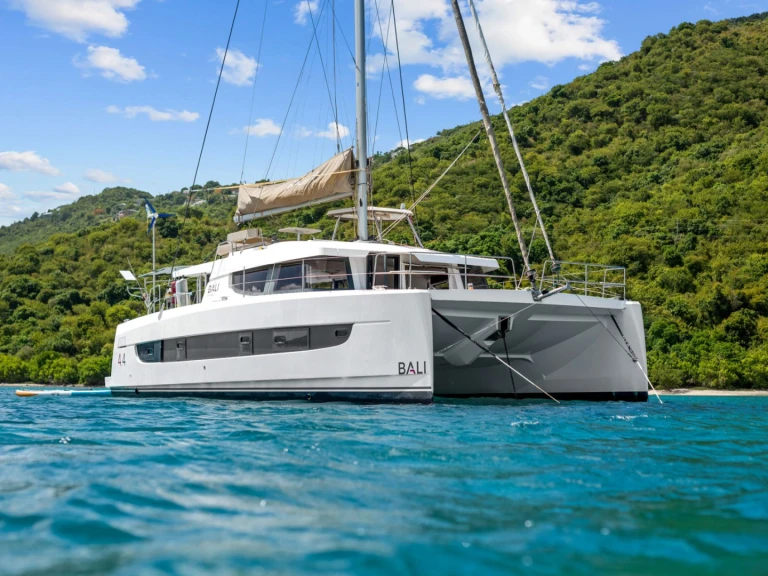 Luxury Yacht rental in Saint Thomas Island - Bali MAH NA MAH NA
