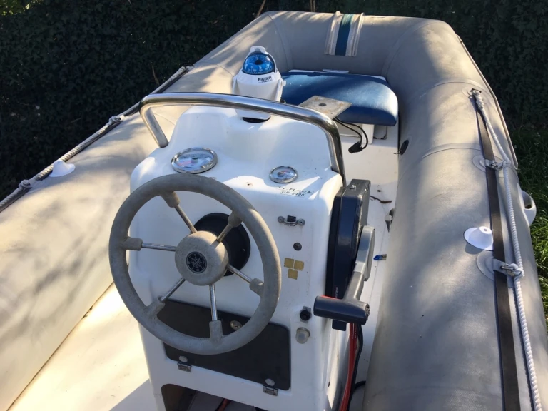 Bombard Explorer 485 FB in Bénodet on SamBoat